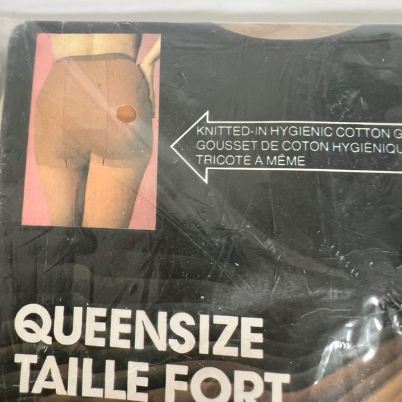 2 Pair Silky Legs Queen Size Panty Hose Hosiery Beige Vintage NOS 260 - 210 lbs - Picture 8 of 8